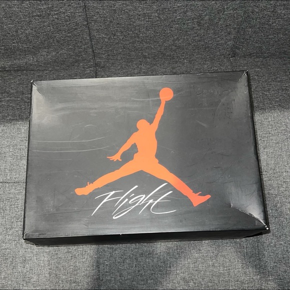 Jordan 4 military blue size 8 2012. - Picture 6 of 8